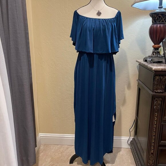 Ruffle Maxi Off Shoulder Split - Picture 8 of 8